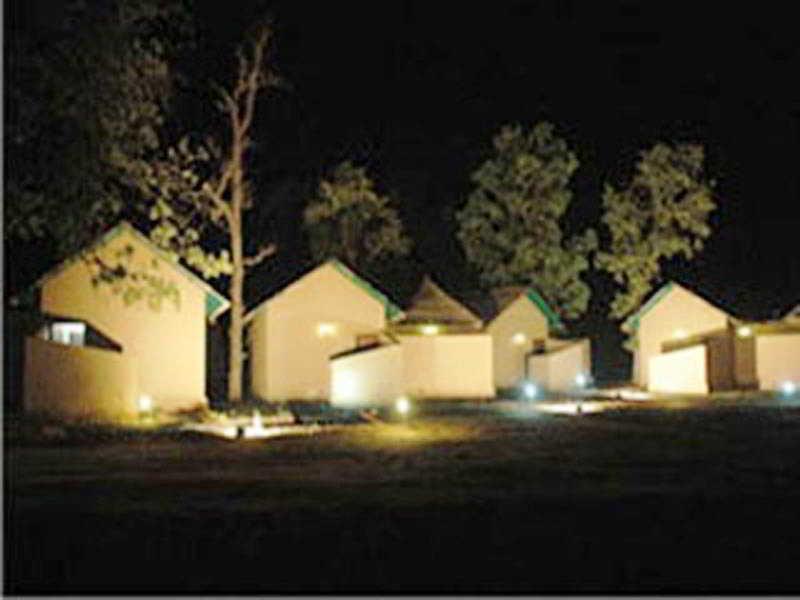 מלון Bandhavgarh National Park Tiger Lagoon מראה חיצוני תמונה