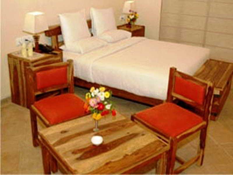 מלון Bandhavgarh National Park Tiger Lagoon מראה חיצוני תמונה